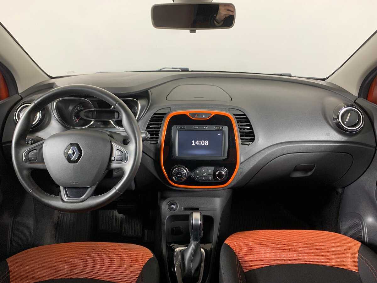 Renault Kaptur 2018 года с пробегом. Фото: #12