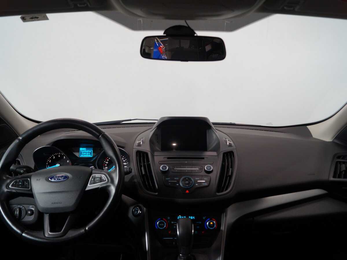 Ford Kuga 2018 года с пробегом. Фото: #6