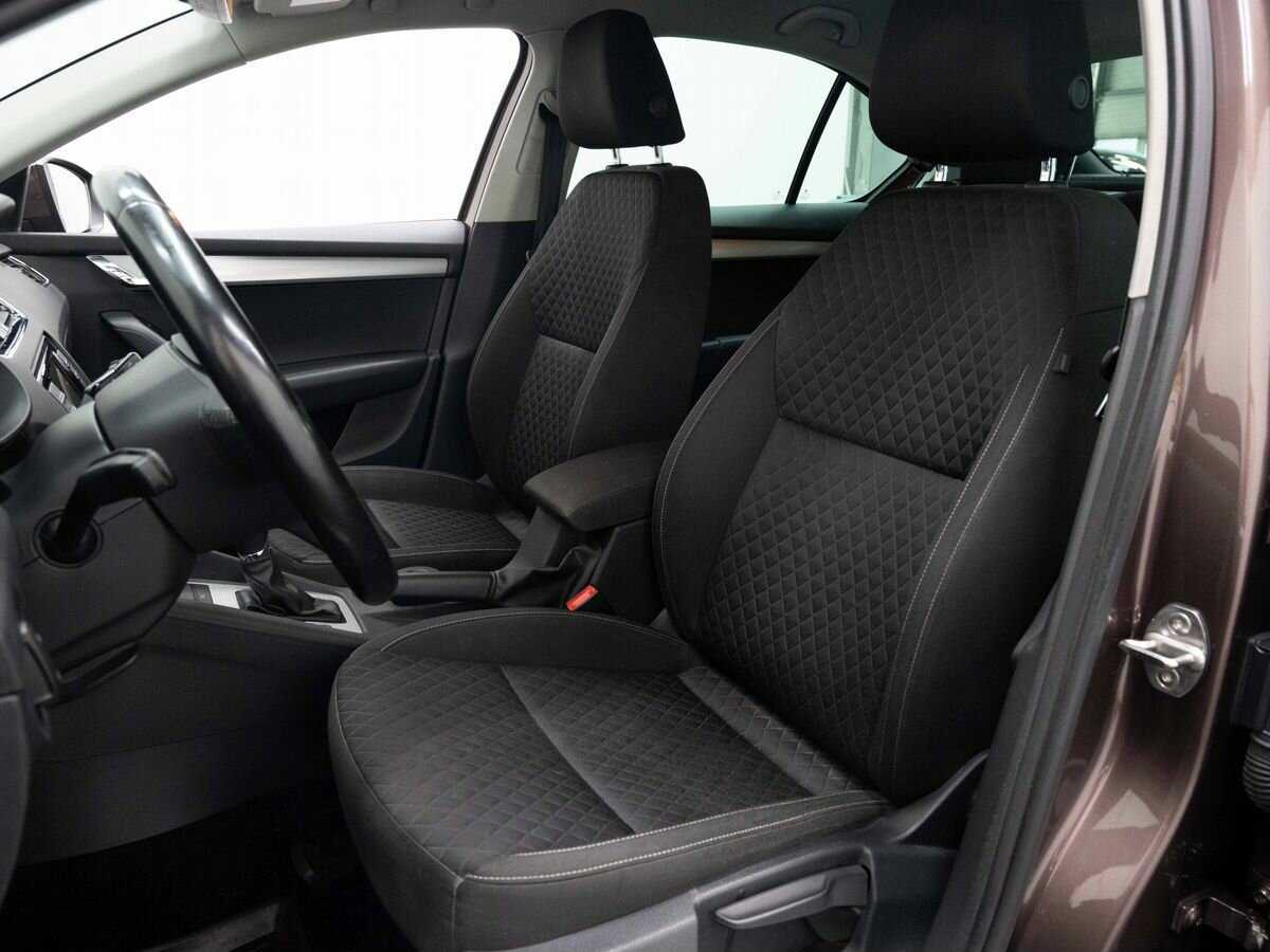 Skoda Octavia 2016 года с пробегом. Фото: #9