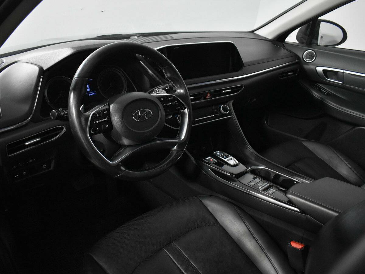 Hyundai Sonata 2020 года с пробегом. Фото: #4