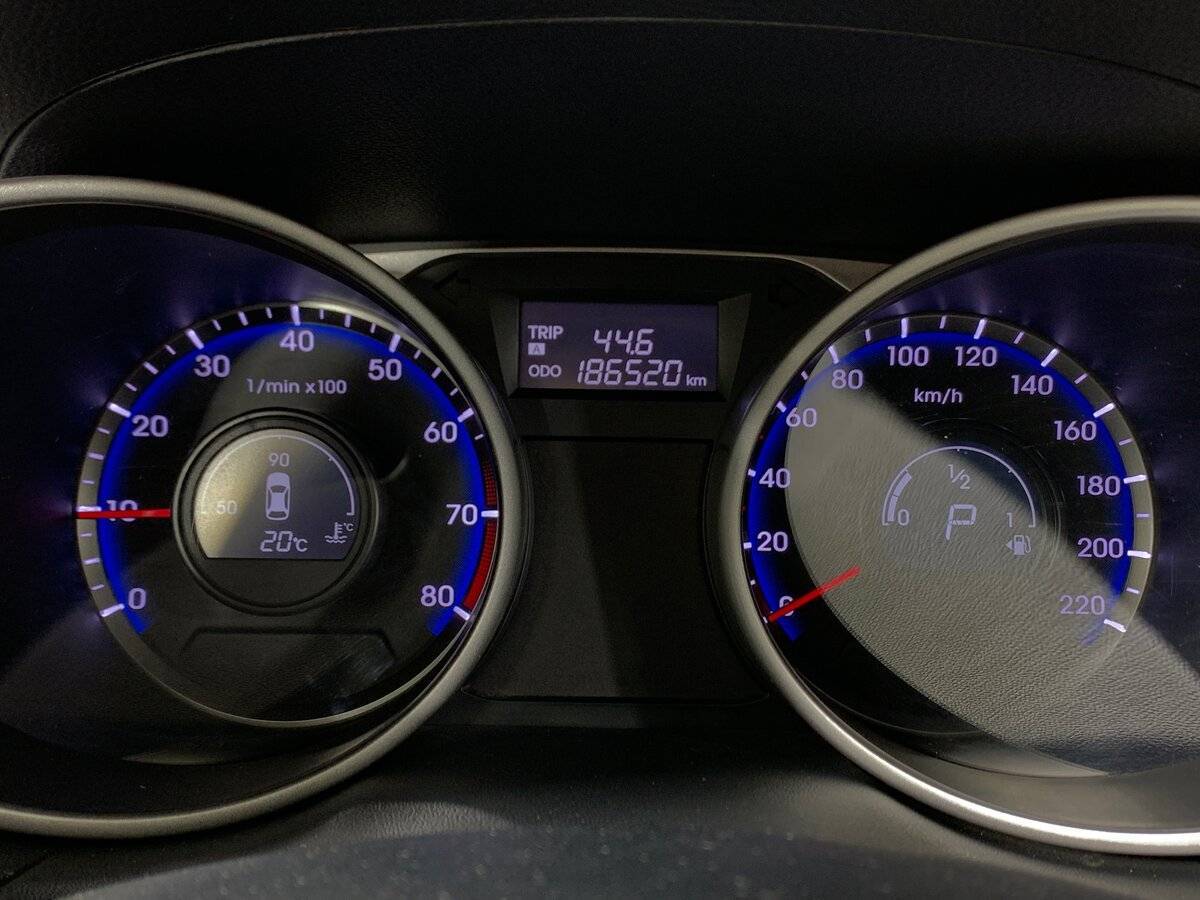 Hyundai ix35 2012 года с пробегом. Фото: #13