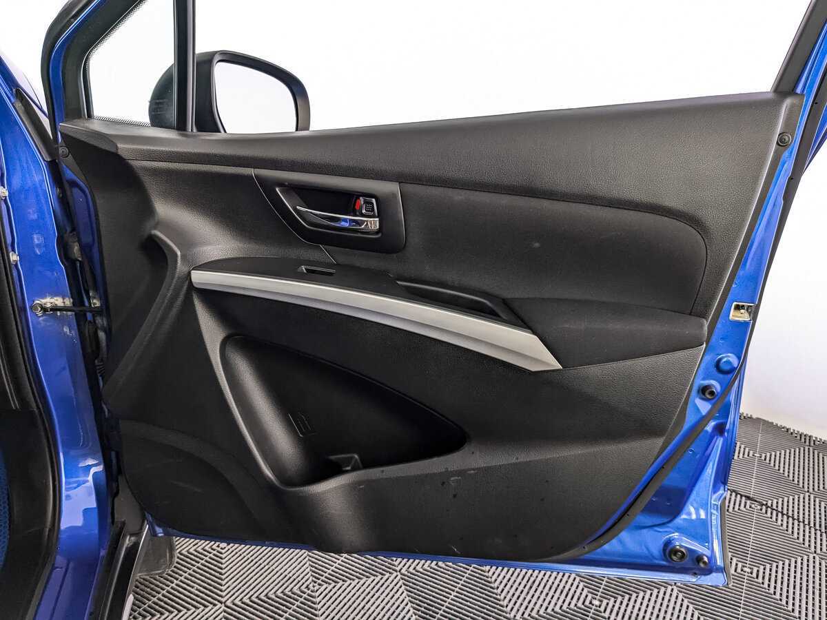 Suzuki SX4 2014 года с пробегом. Фото: #20