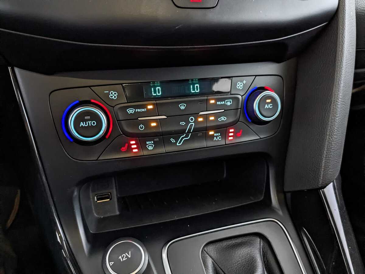 Ford Focus 2017 года с пробегом. Фото: #20