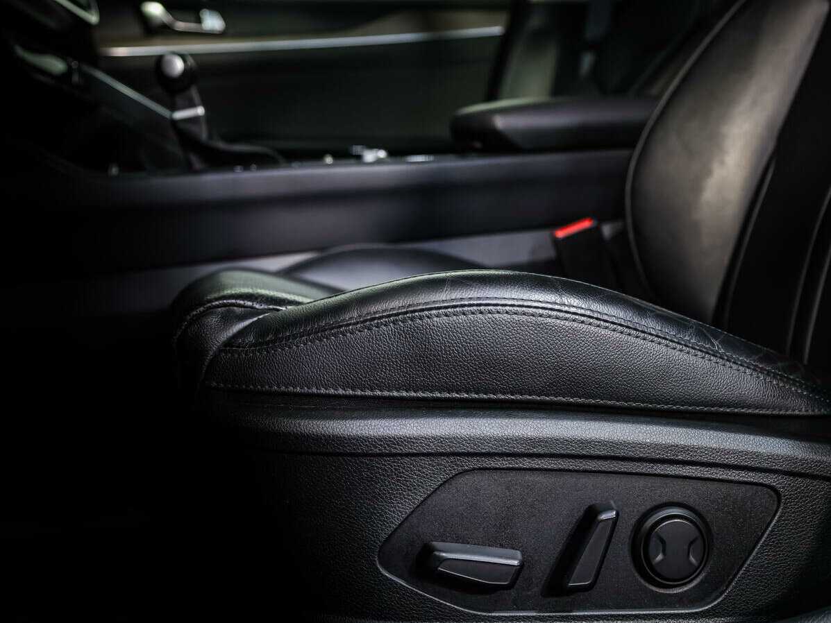 Kia K5 2021 года с пробегом. Фото: #15