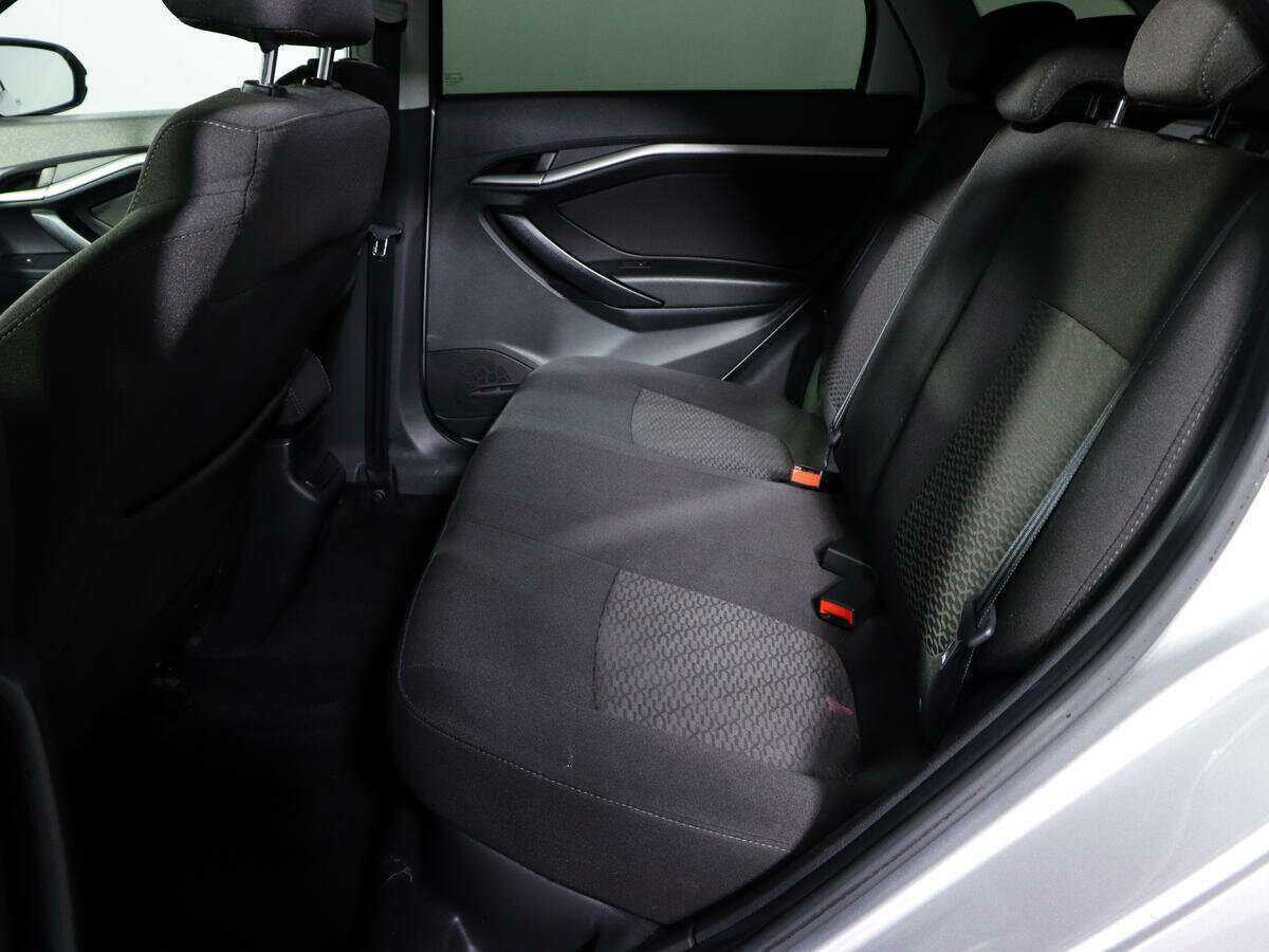 Lada (ВАЗ) Vesta 2019 года с пробегом. Фото: #7