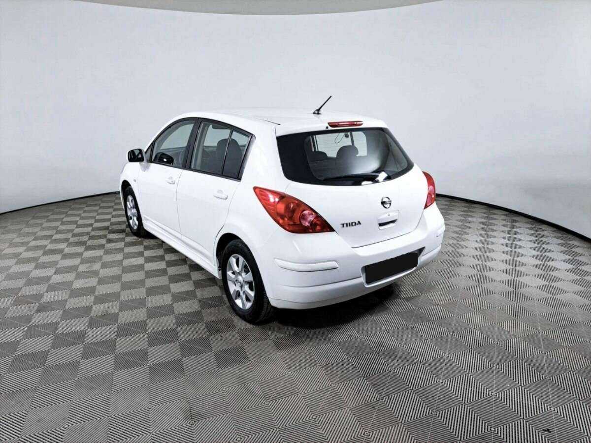 Nissan Tiida 2012 года с пробегом. Фото: #6