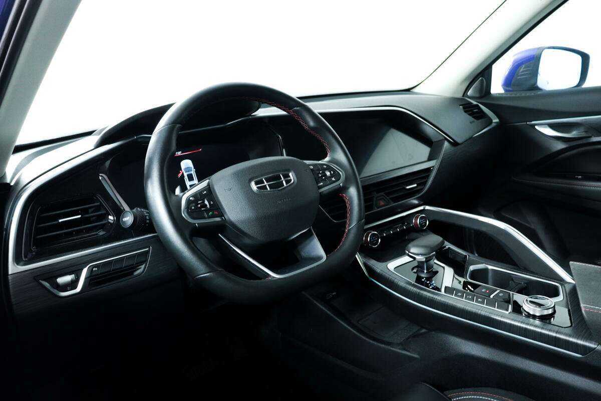 Geely Tugella 2021 года с пробегом. Фото: #12