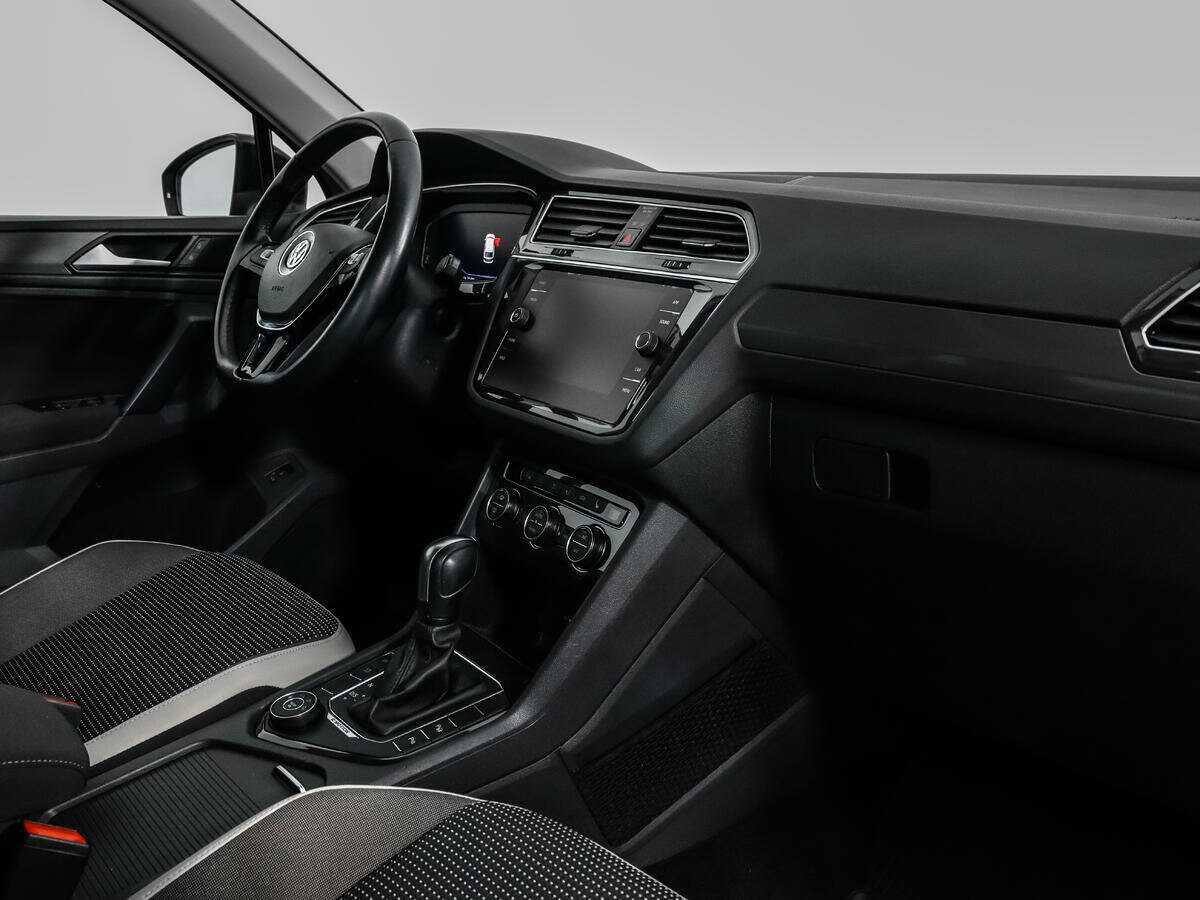 Volkswagen Tiguan 2019 года с пробегом. Фото: #12