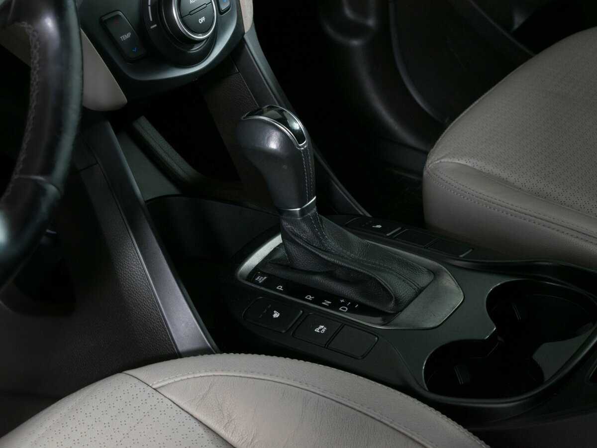 Hyundai Santa Fe 2012 года с пробегом. Фото: #7