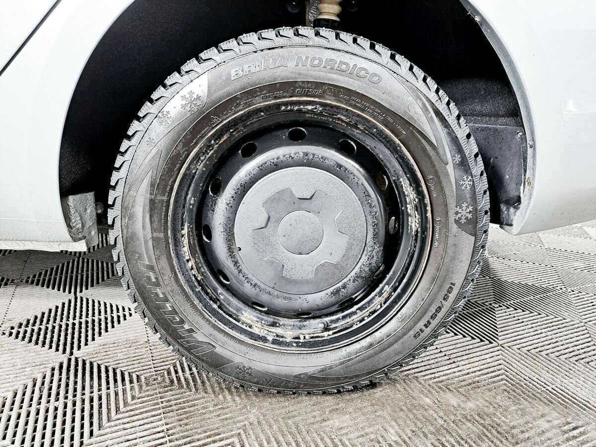 Lada (ВАЗ) Vesta 2019 года с пробегом. Фото: #17