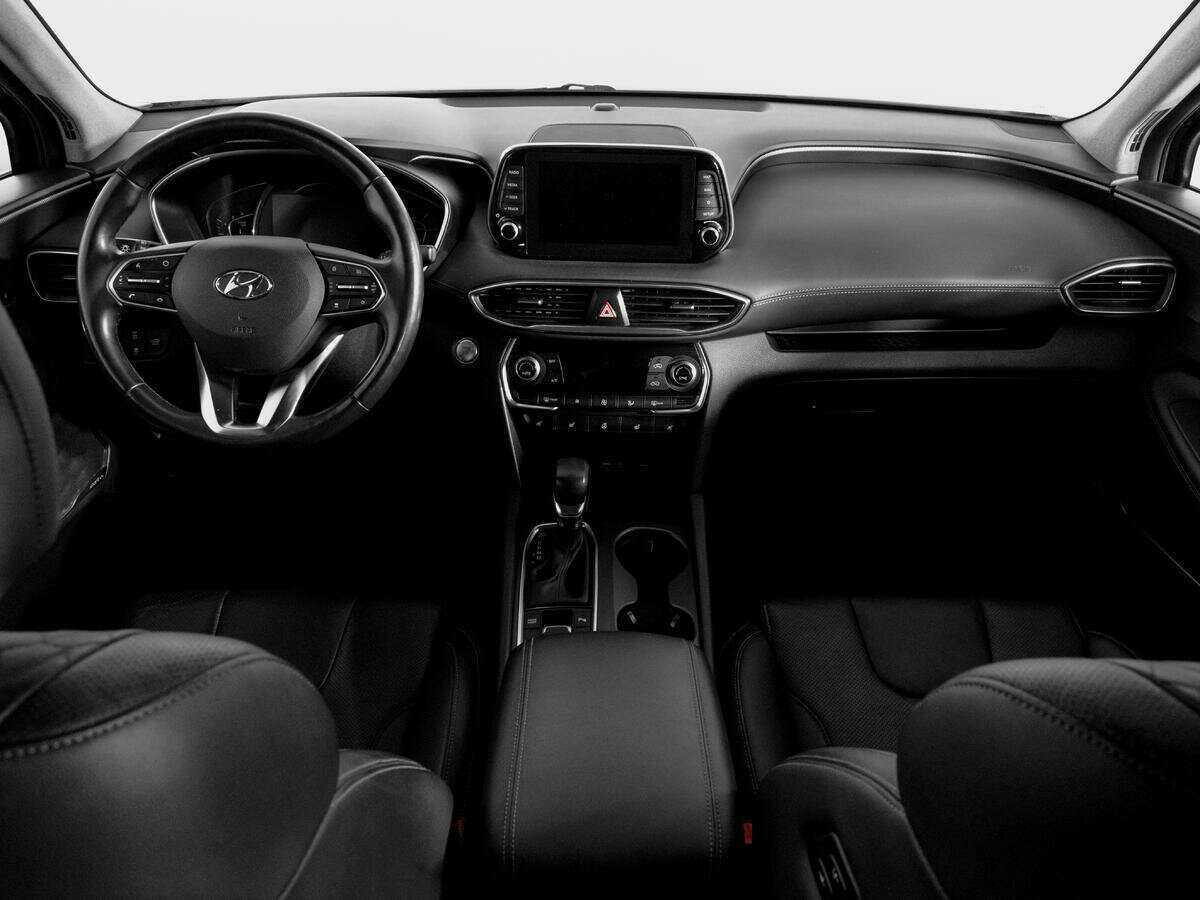 Hyundai Santa Fe 2019 года с пробегом. Фото: #11