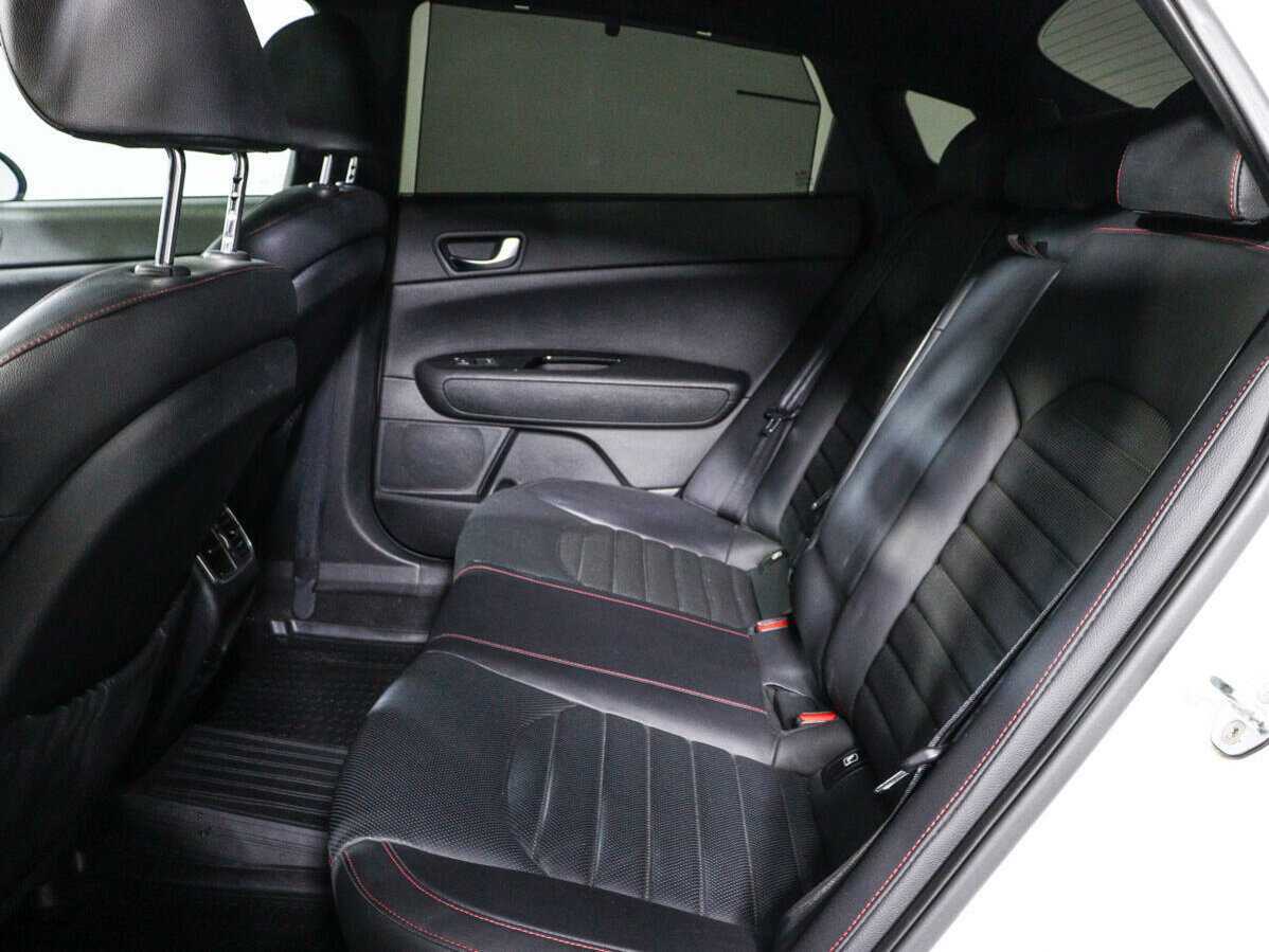 Kia Optima 2018 года с пробегом. Фото: #7