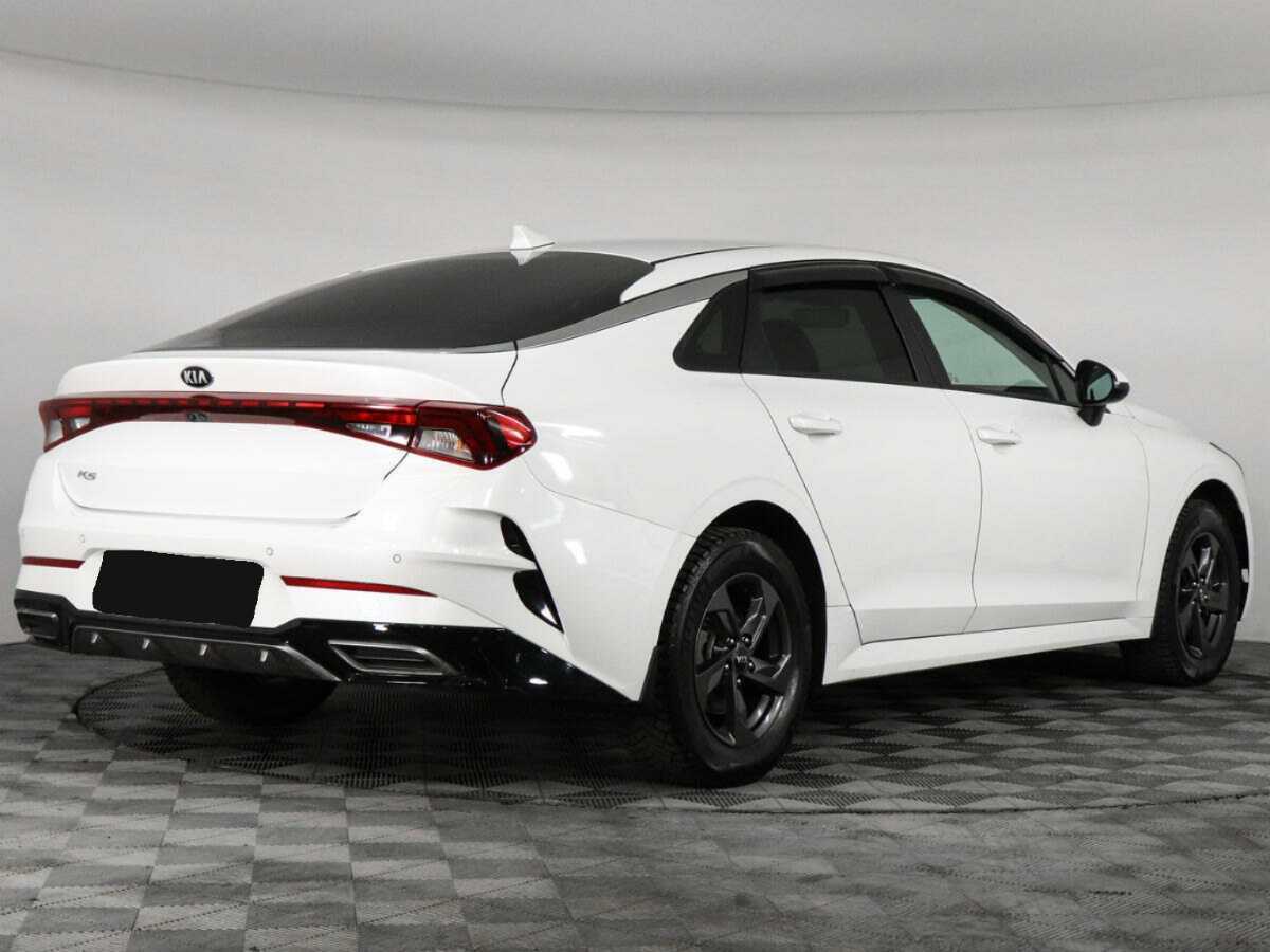 Kia K5 2021 года с пробегом. Фото: #4