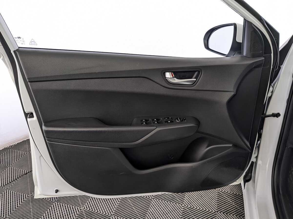 Hyundai Solaris 2020 года с пробегом. Фото: #16