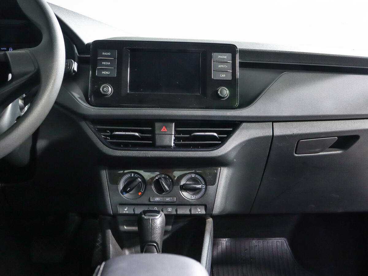 Skoda Rapid 2021 года с пробегом. Фото: #12