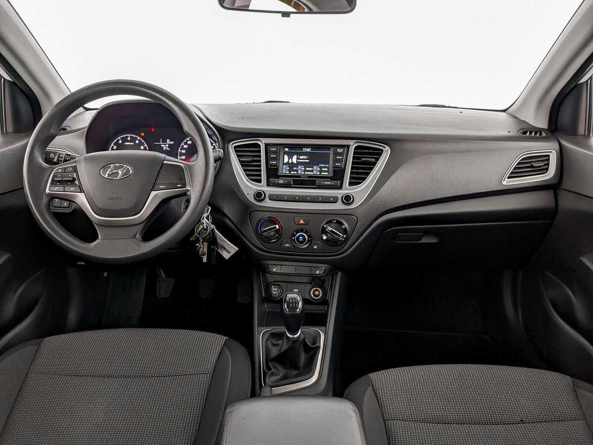 Hyundai Solaris 2021 года с пробегом. Фото: #11