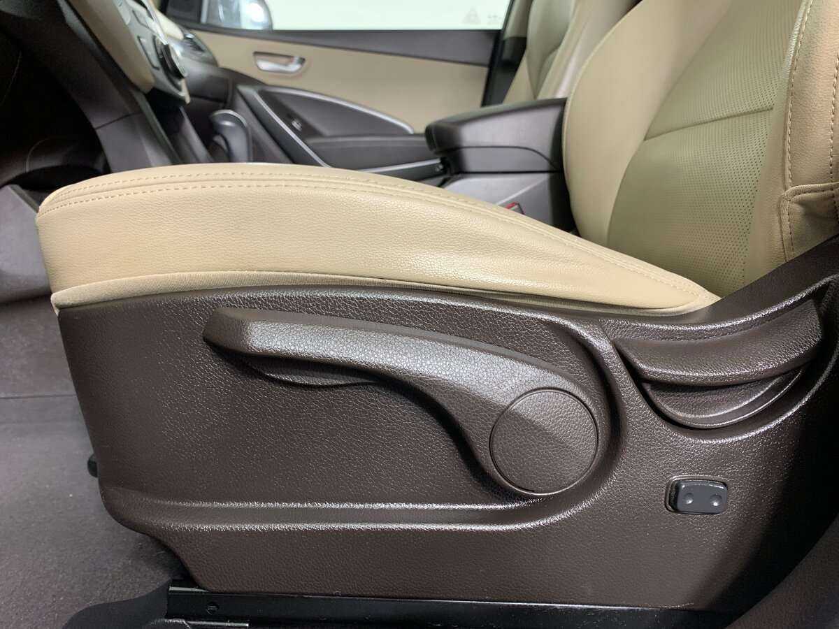 Hyundai Santa Fe 2017 года с пробегом. Фото: #13