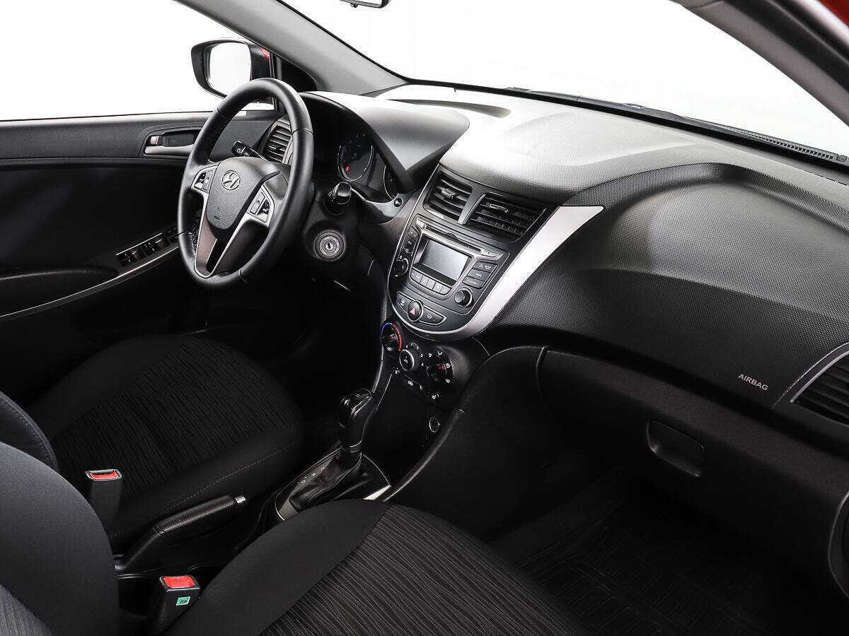 Hyundai Solaris 2014 года с пробегом. Фото: #8