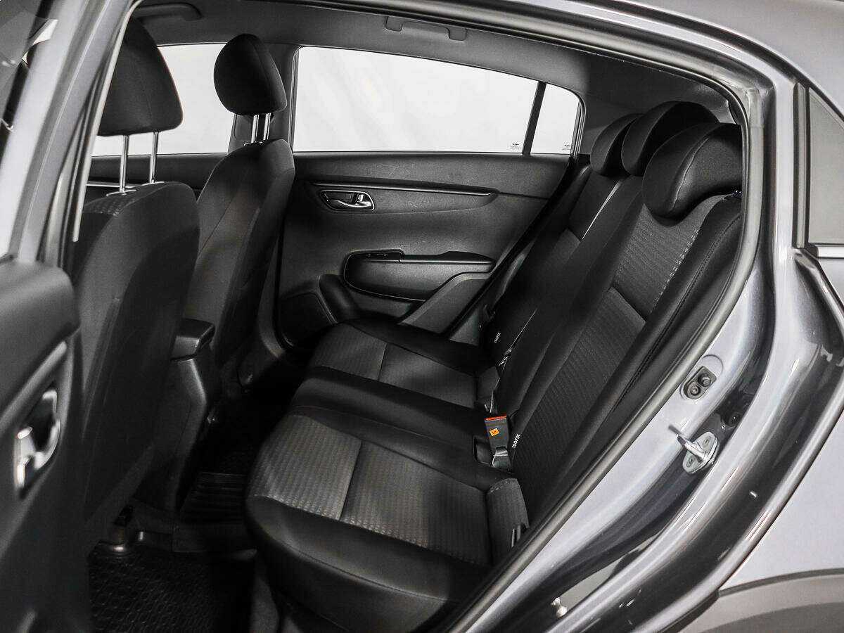 Kia Rio 2021 года с пробегом. Фото: #9