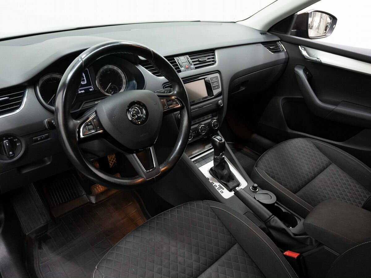 Skoda Octavia 2016 года с пробегом. Фото: #8