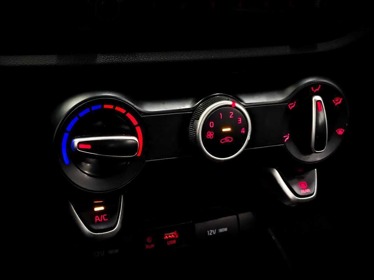 Kia Rio 2020 года с пробегом. Фото: #21