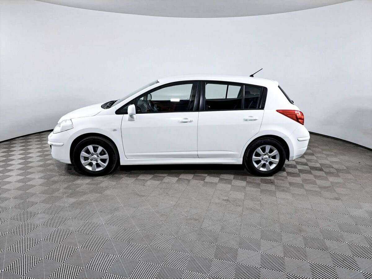 Nissan Tiida 2012 года с пробегом. Фото: #7
