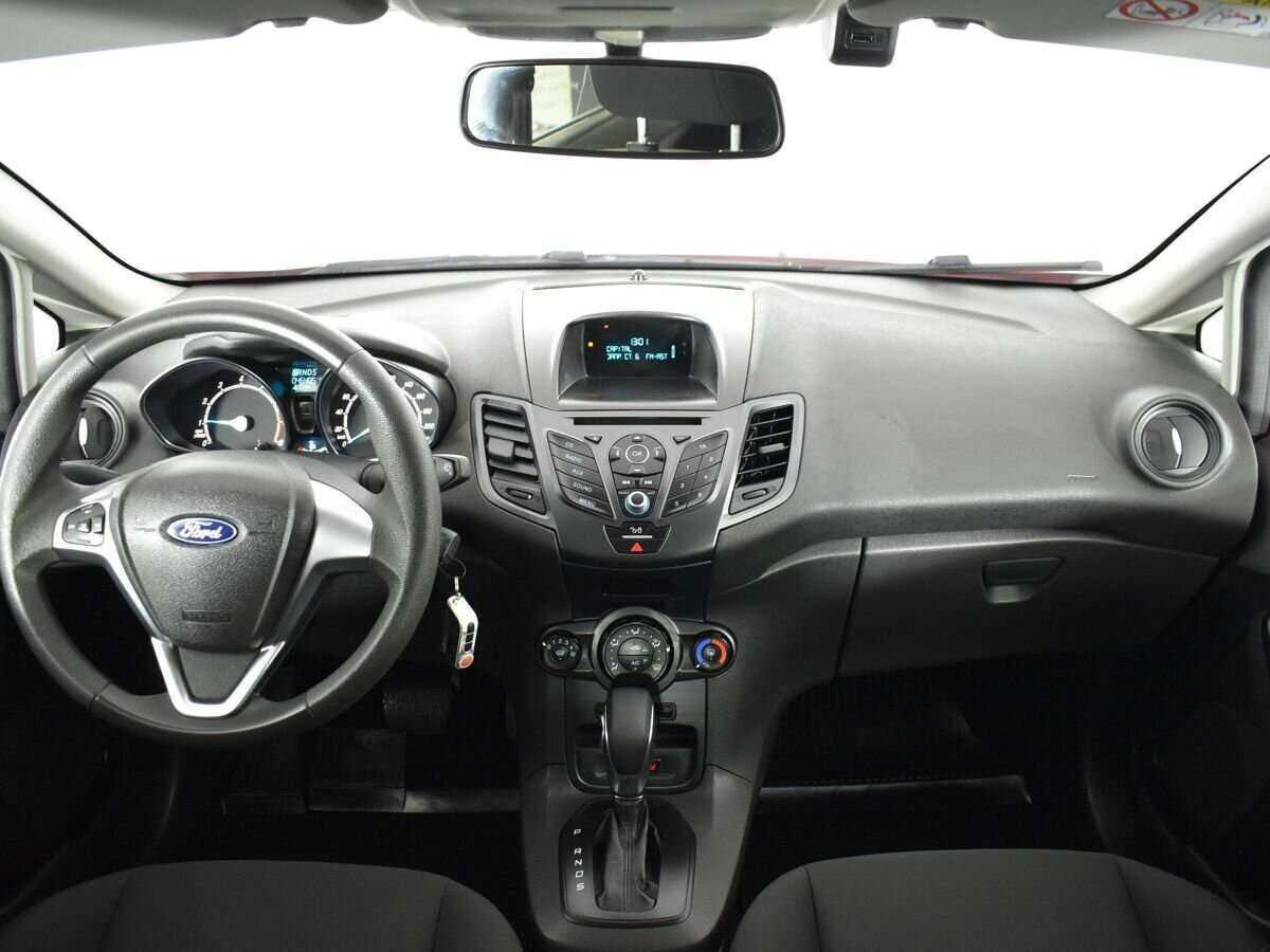 Ford Fiesta 2019 года с пробегом. Фото: #8