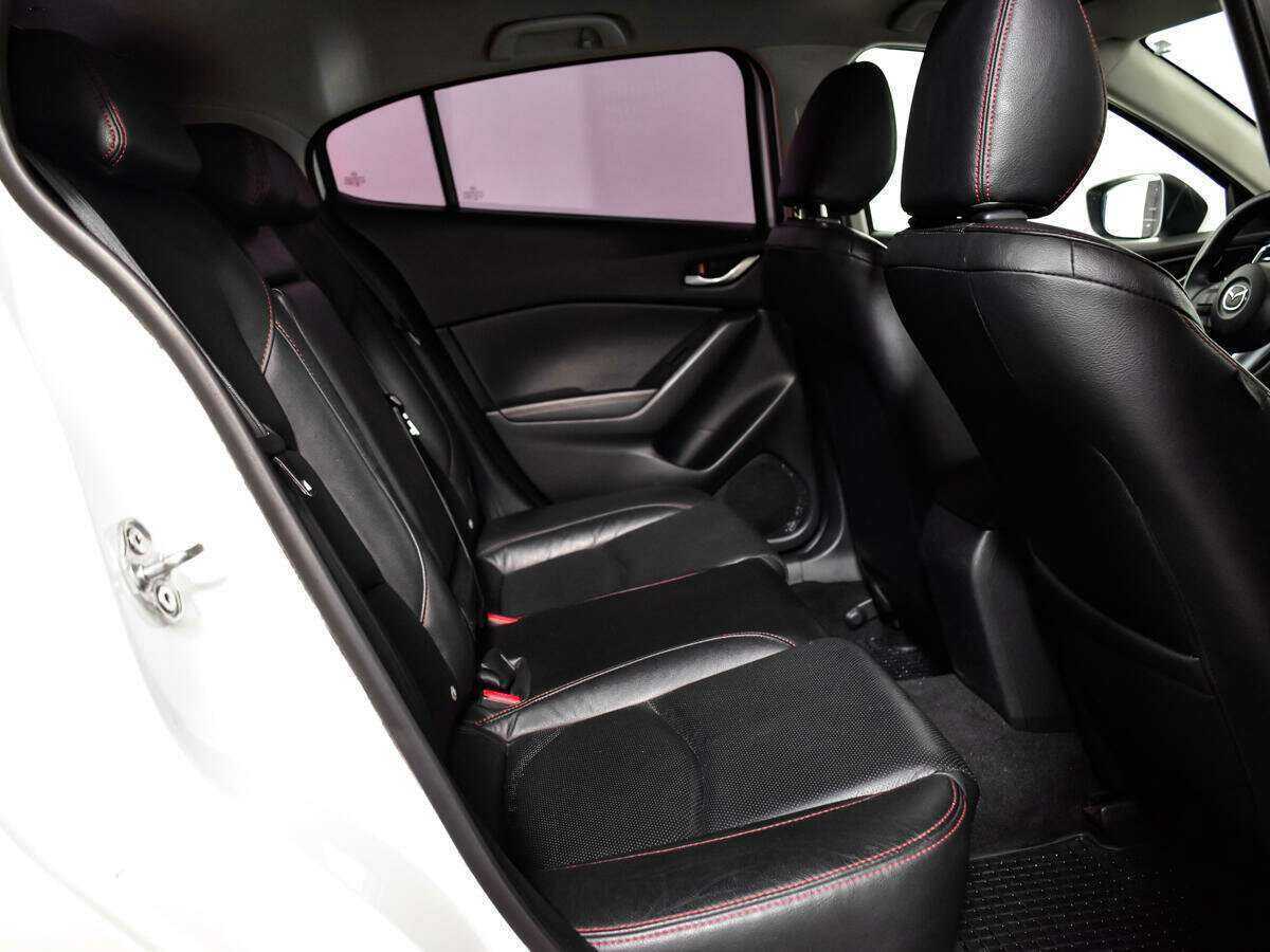 Mazda 3 2013 года с пробегом. Фото: #9