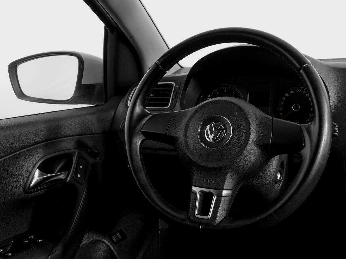 Volkswagen Polo 2013 года с пробегом. Фото: #13