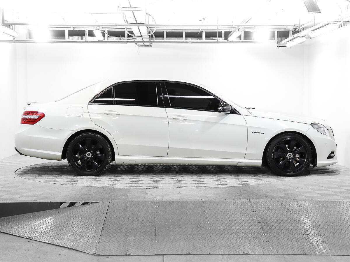 Mercedes-Benz E-Класс 2012 года с пробегом. Фото: #3