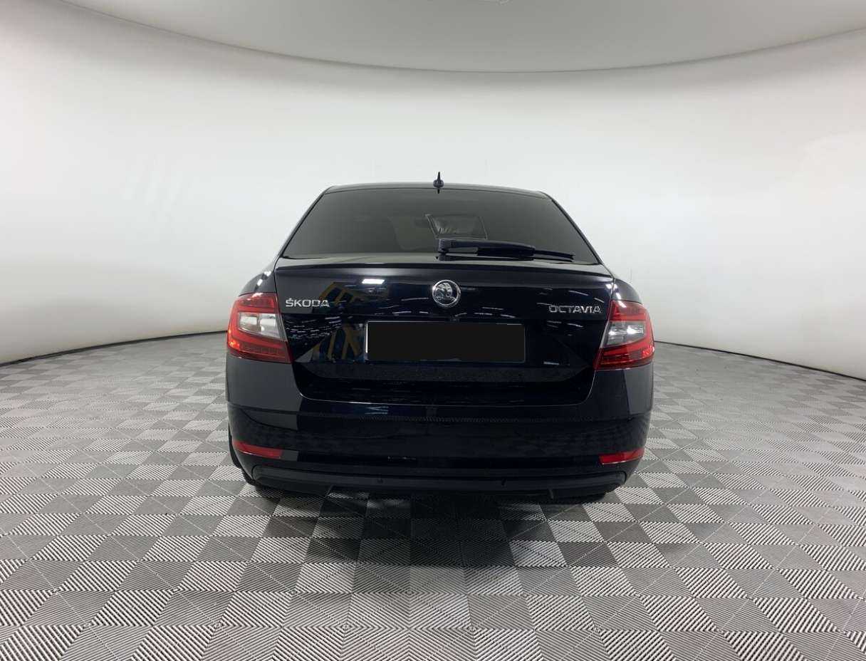 Skoda Octavia 2018 года с пробегом. Фото: #5