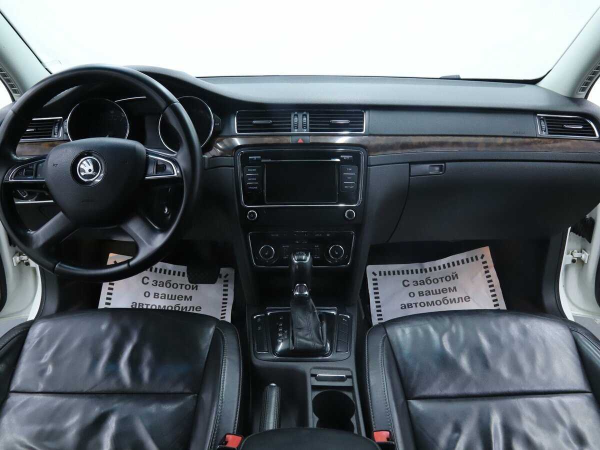 Skoda Superb 2013 года с пробегом. Фото: #9