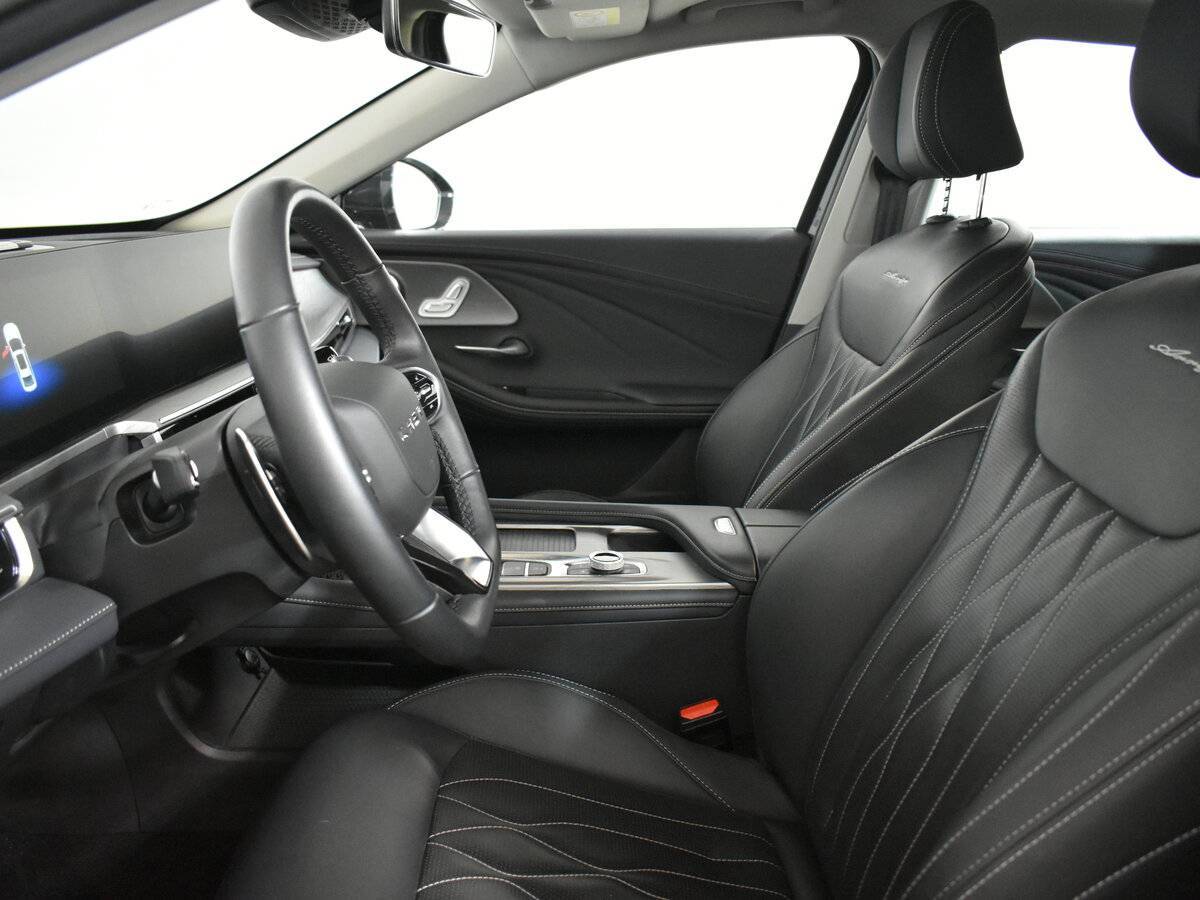 Chery Arrizo 8 2023 года с пробегом. Фото: #7