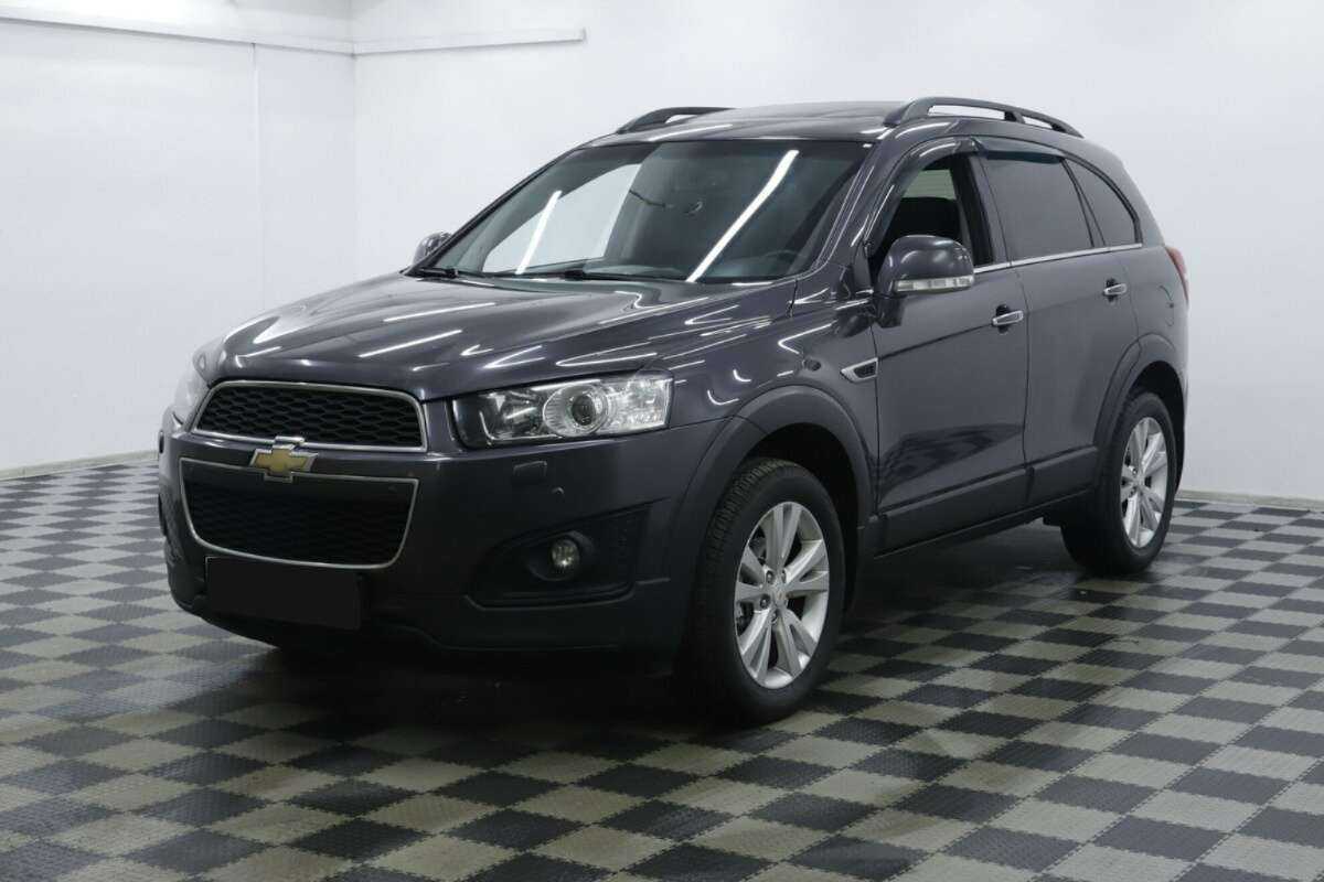Chevrolet Captiva 2015 года с пробегом. Посмотреть фото