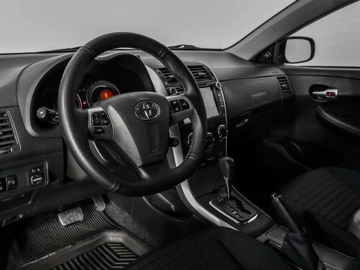 Toyota Corolla 2012 года с пробегом. Фото: #8