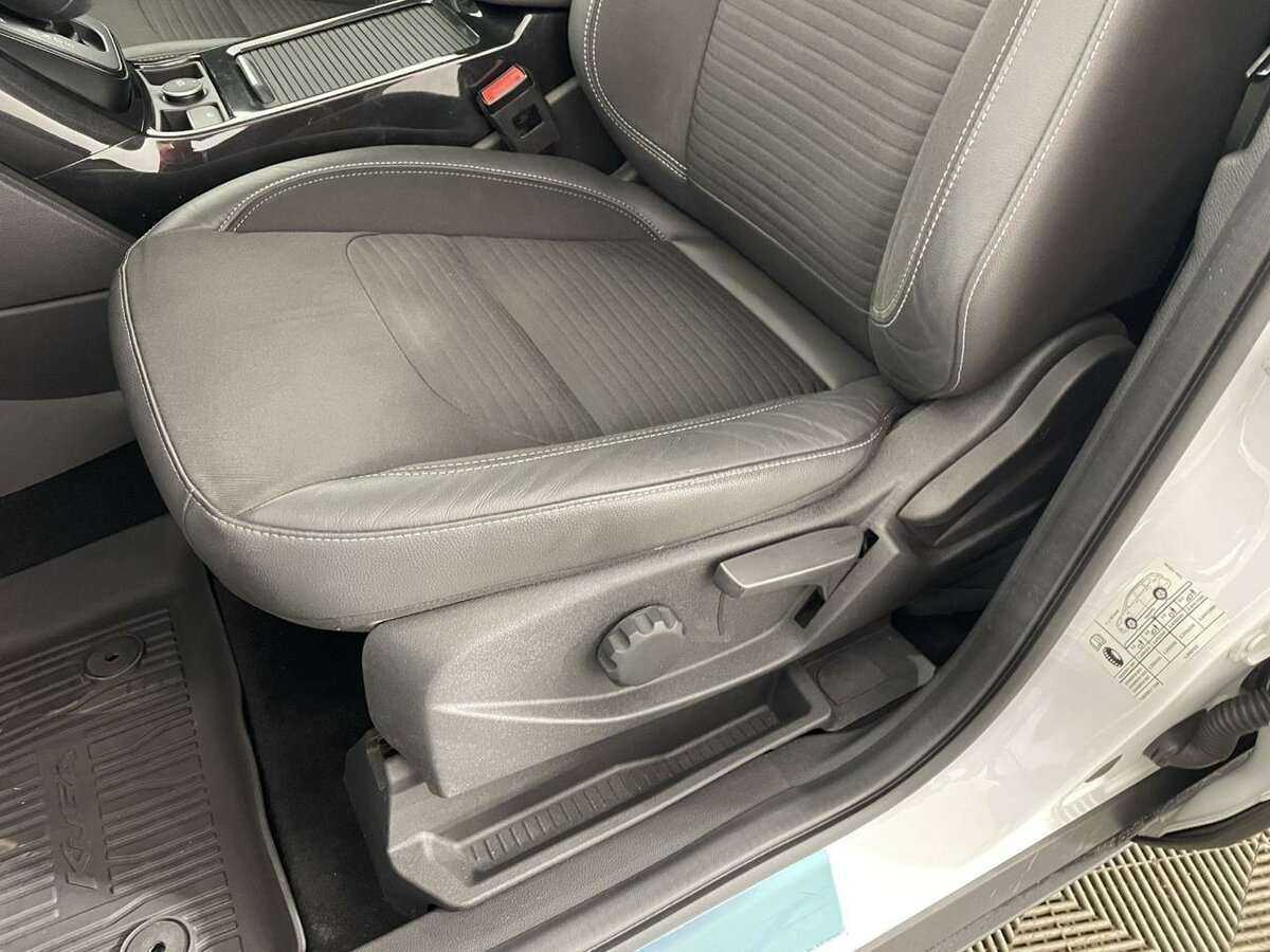 Ford Kuga 2017 года с пробегом. Фото: #7