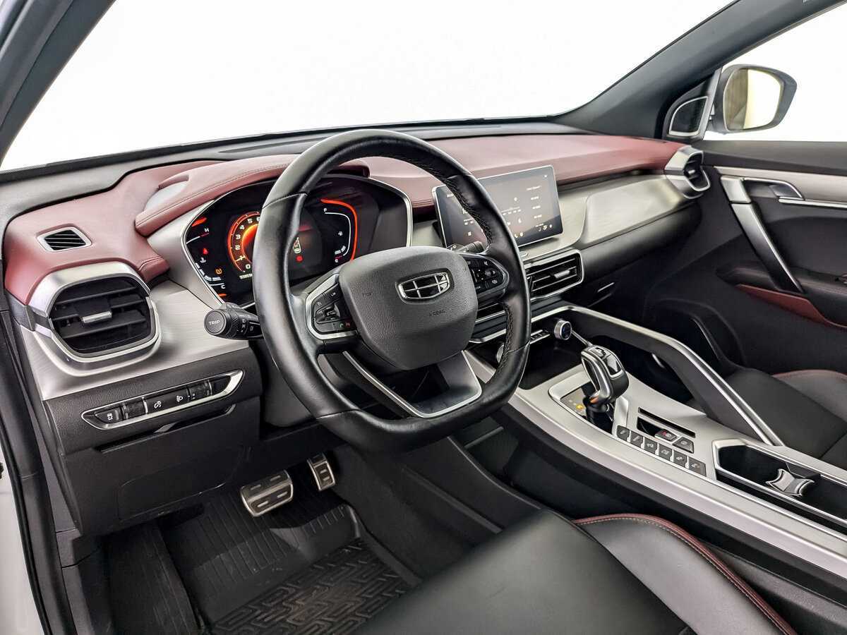 Geely Coolray 2022 года с пробегом. Фото: #15