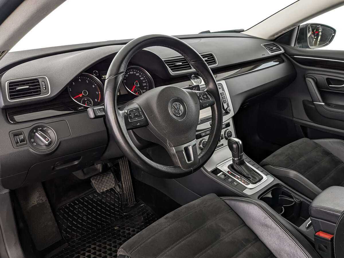 Volkswagen Passat CC 2012 года с пробегом. Фото: #13