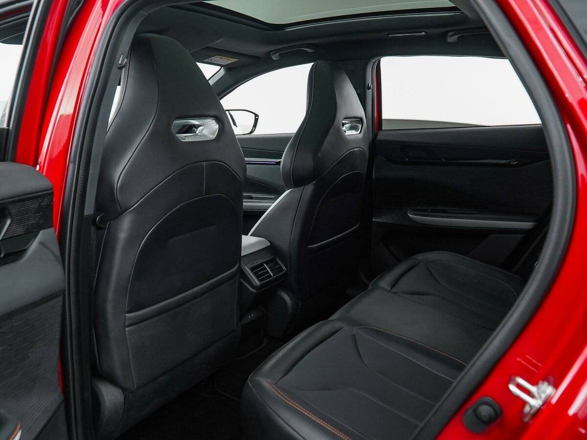 Changan UNI-V 2023 года с пробегом. Фото: #12