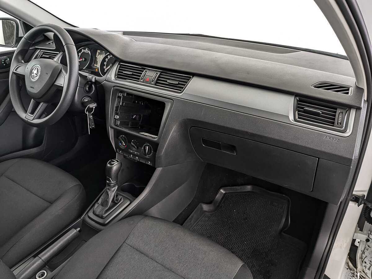Skoda Rapid 2019 года с пробегом. Фото: #11