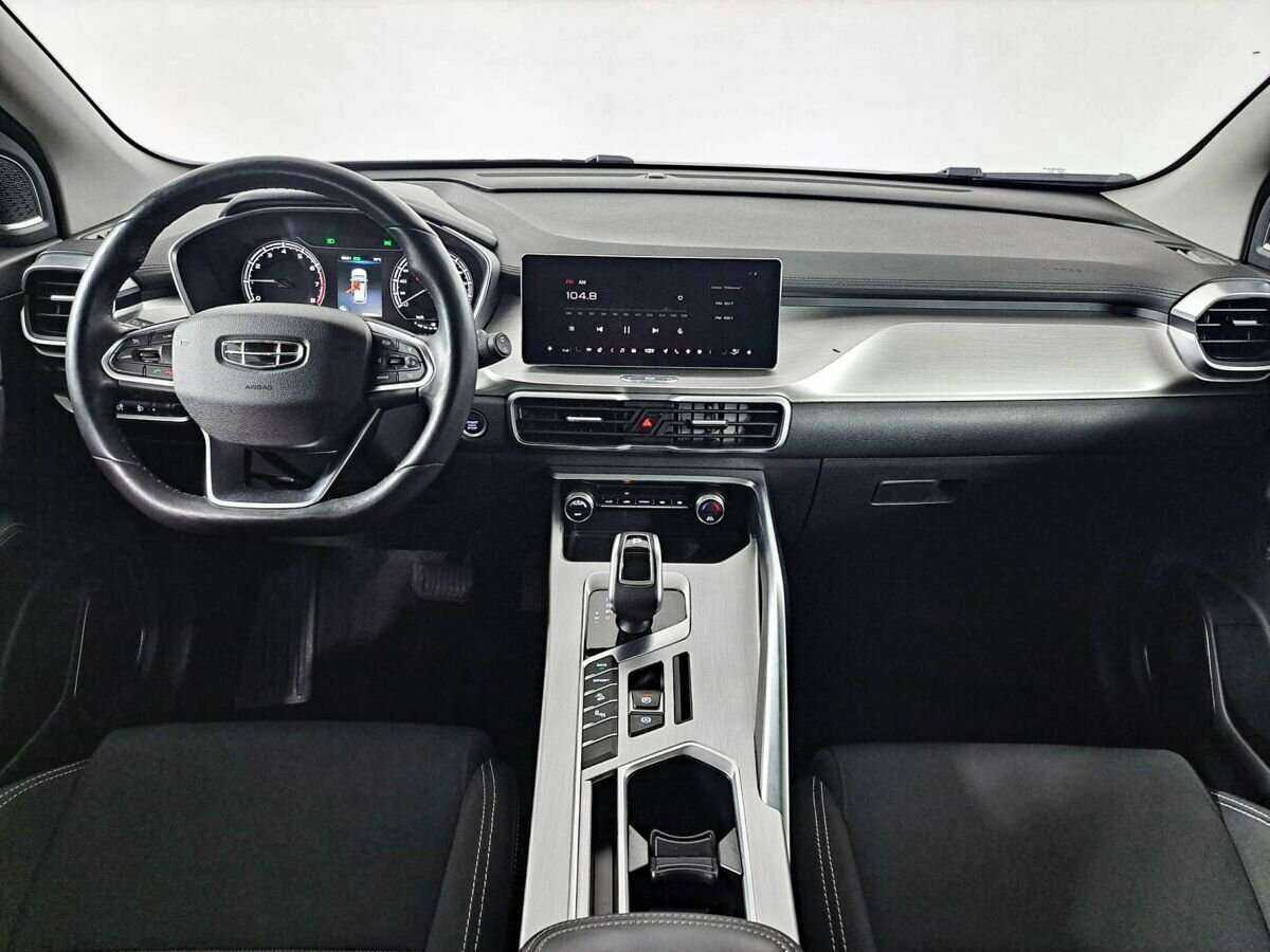 Geely Coolray 2021 года с пробегом. Фото: #11