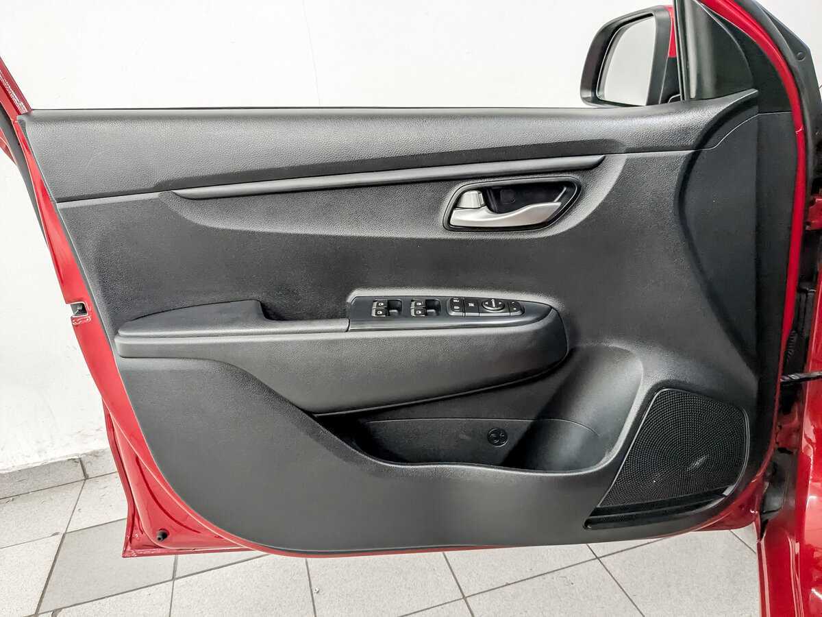 Kia Rio 2021 года с пробегом. Фото: #16