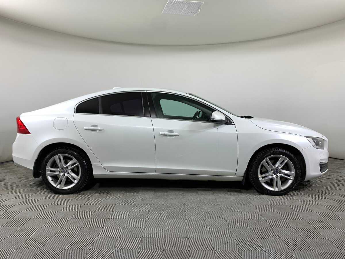 Volvo S60 2013 года с пробегом. Фото: #3