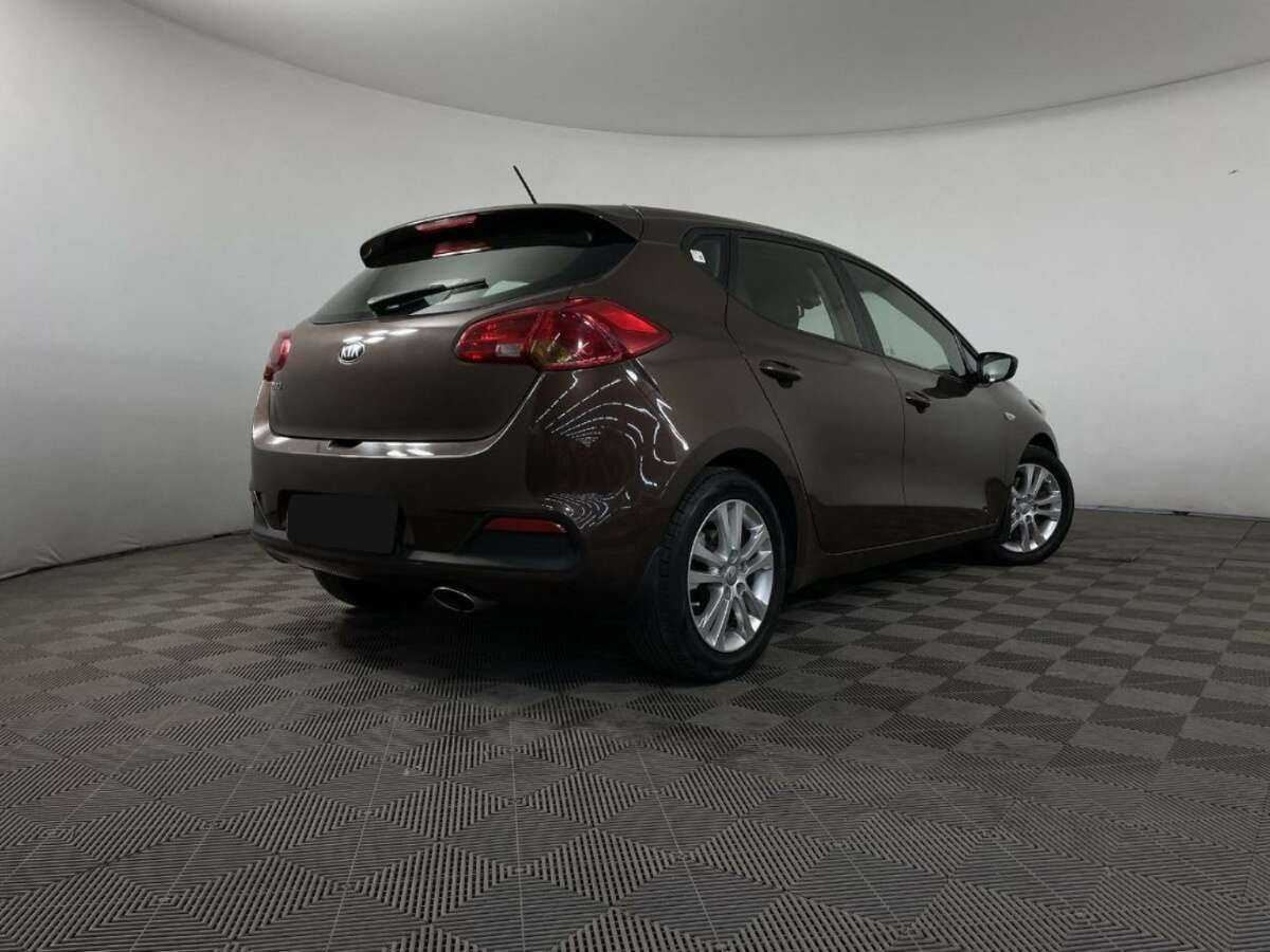 Kia Ceed 2013 года с пробегом. Фото: #5