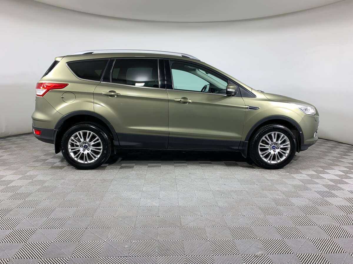 Ford Kuga 2014 года с пробегом. Фото: #3