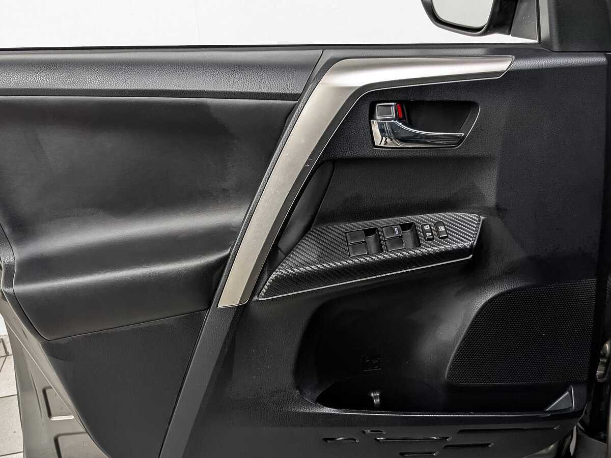 Toyota RAV4 2014 года с пробегом. Фото: #18