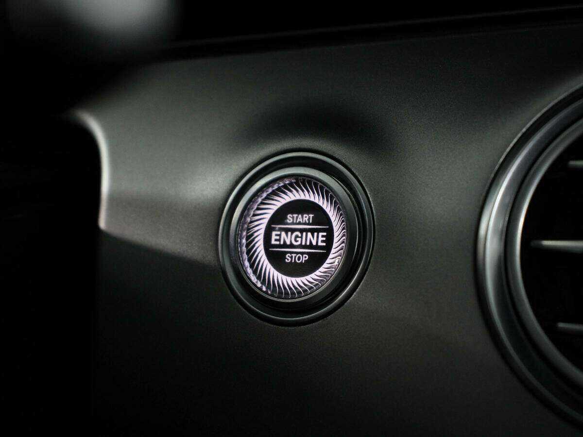 Mercedes-Benz E-Класс 2020 года с пробегом. Фото: #20