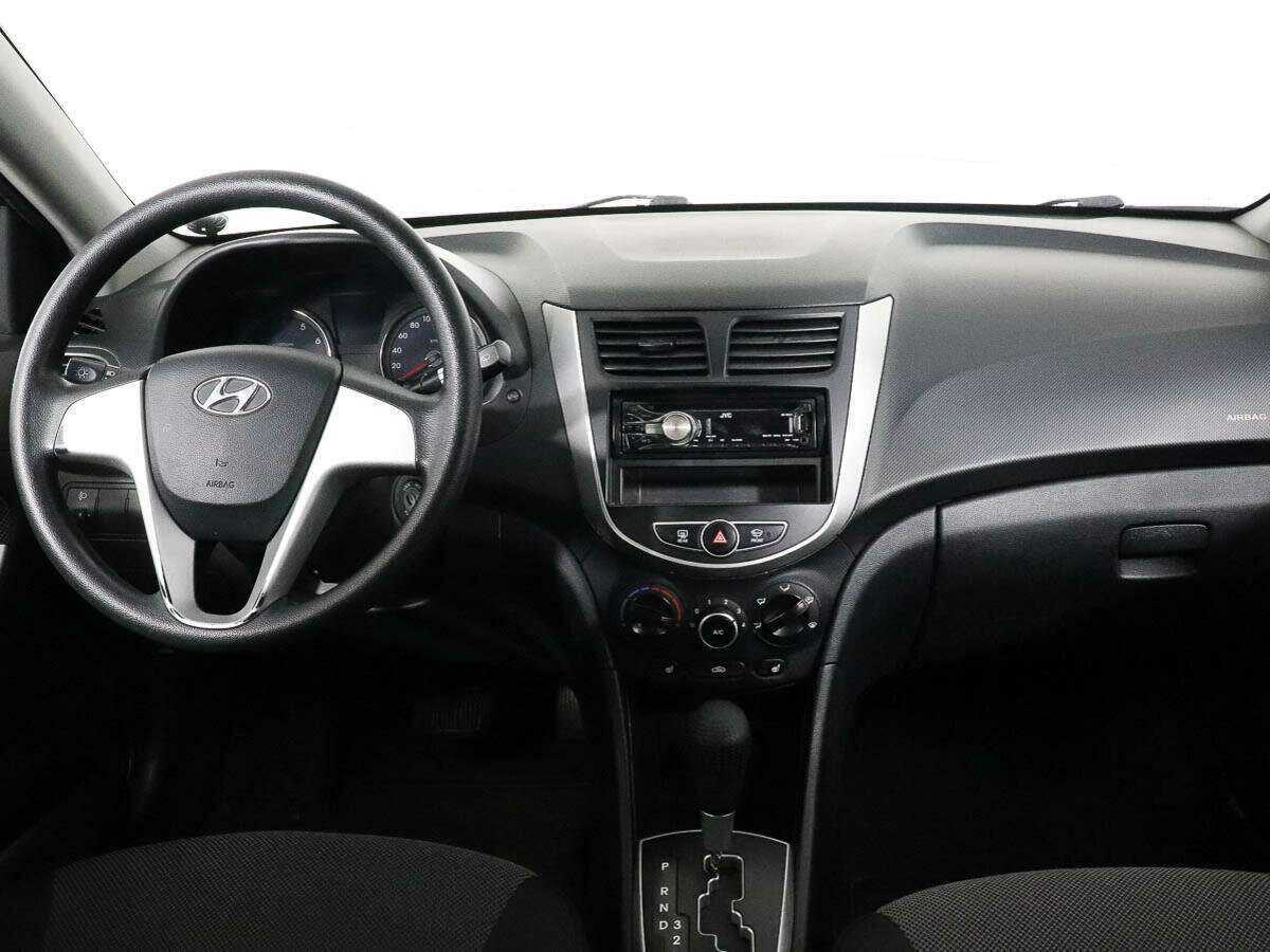 Hyundai Solaris 2012 года с пробегом. Фото: #9