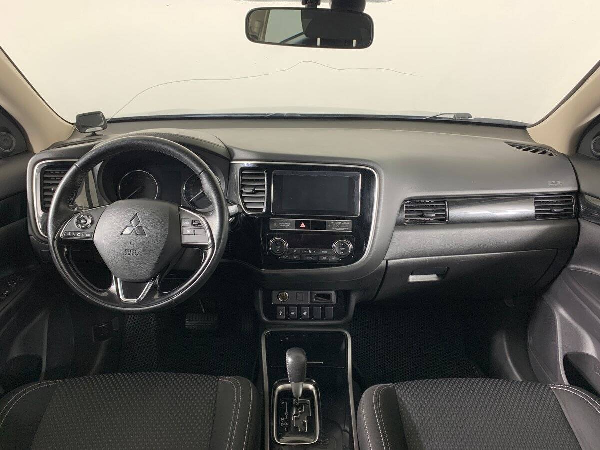 Mitsubishi Outlander 2019 года с пробегом. Фото: #11
