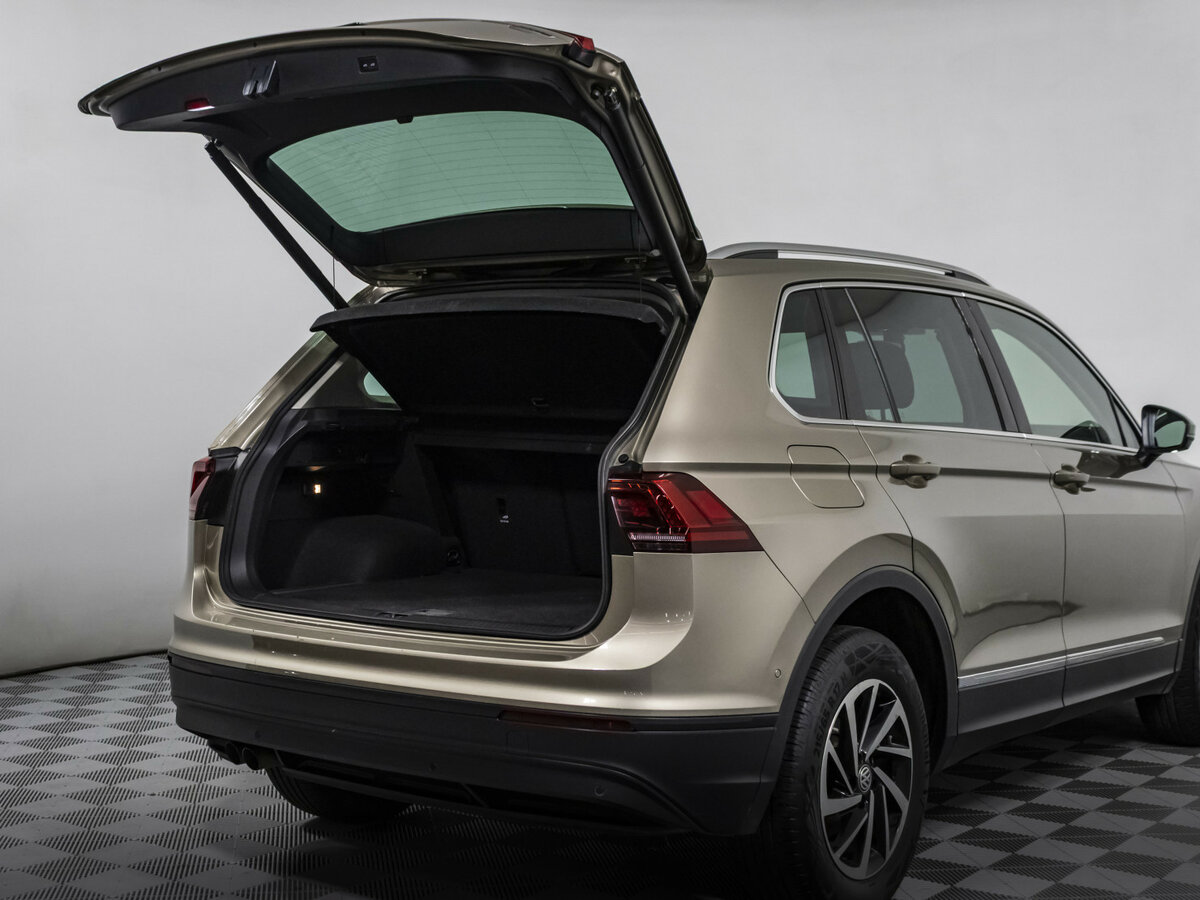 Volkswagen Tiguan 2018 года с пробегом. Фото: #13